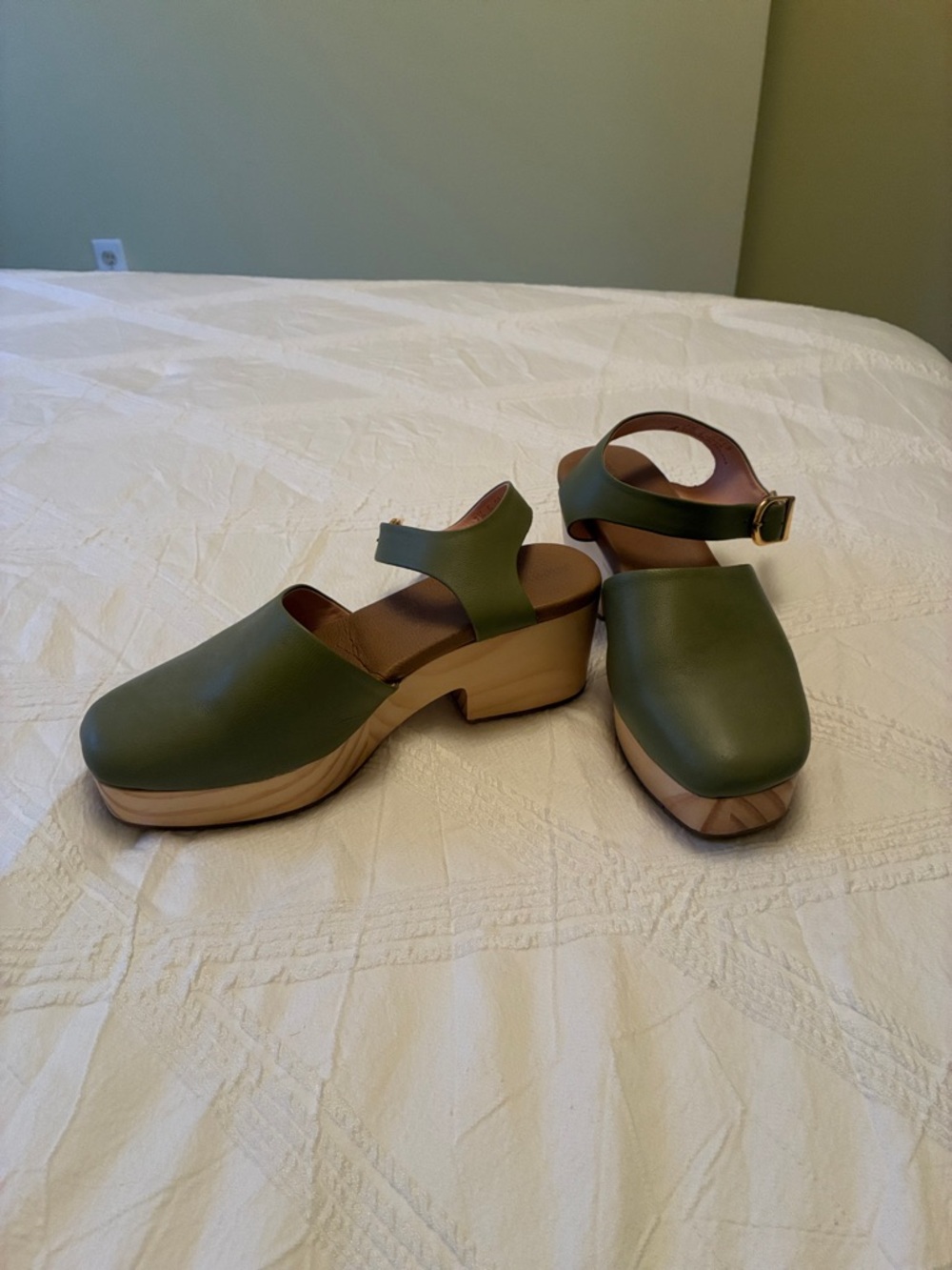 Women’s Olive Green Leather Clog Sandals with Wood-Look Heel